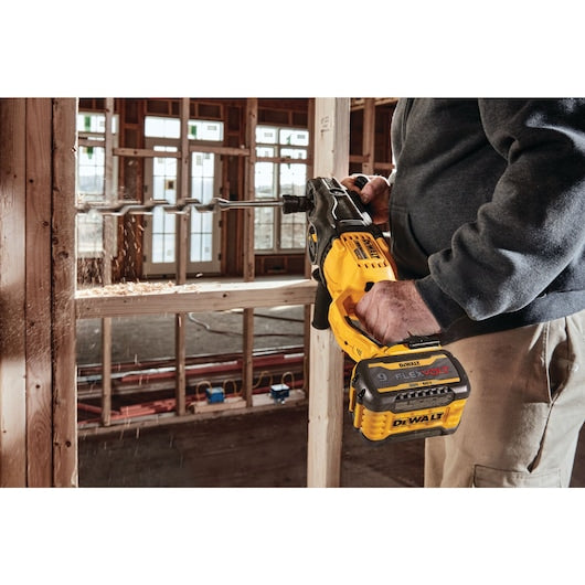 DEWALT 60V MAX* Brushless Cordless Quick-Change Stud and Joist Drill With E-CLUTCH® System Kit